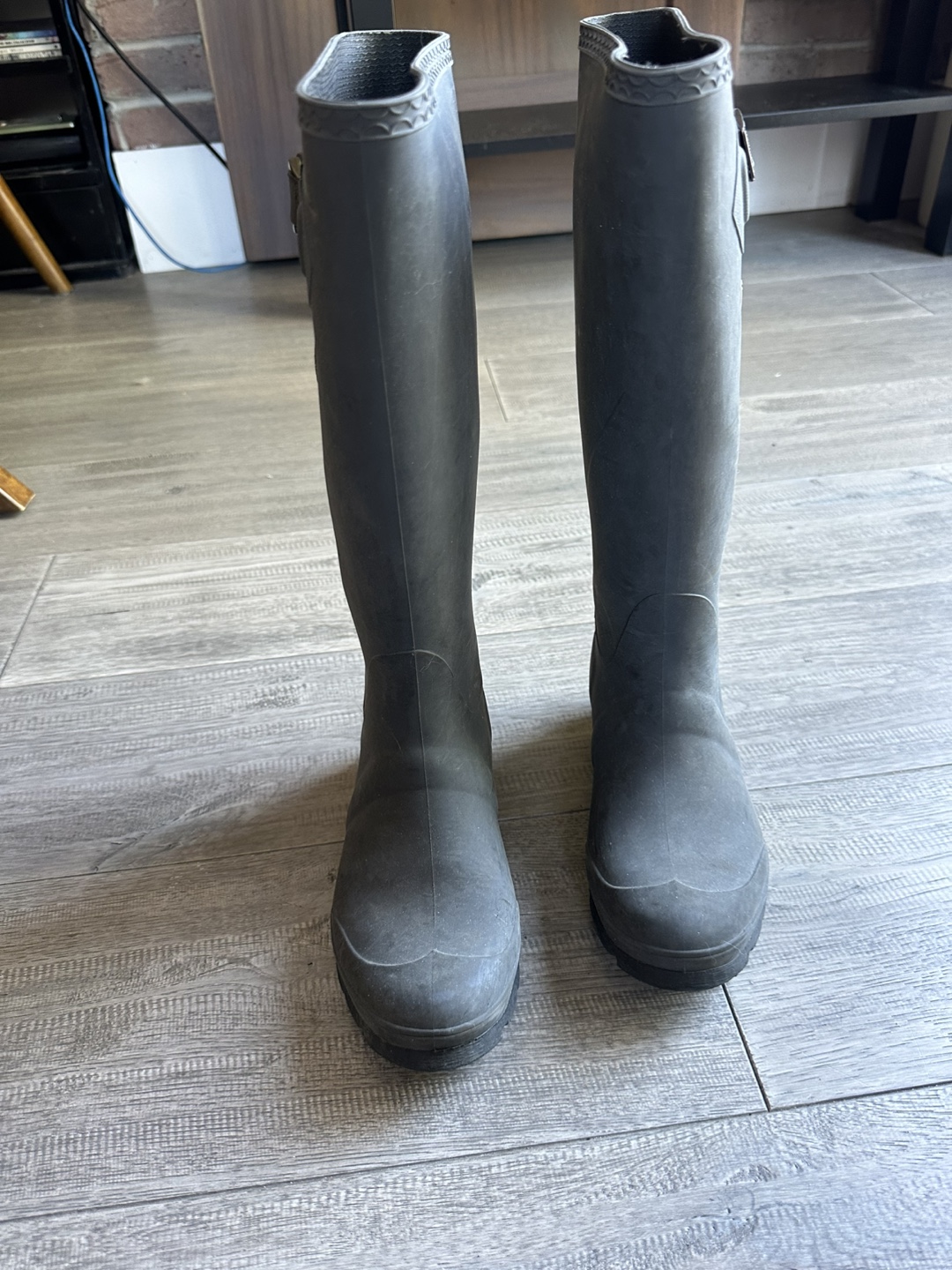 Women’s Kamik Rain Boots - Size 7