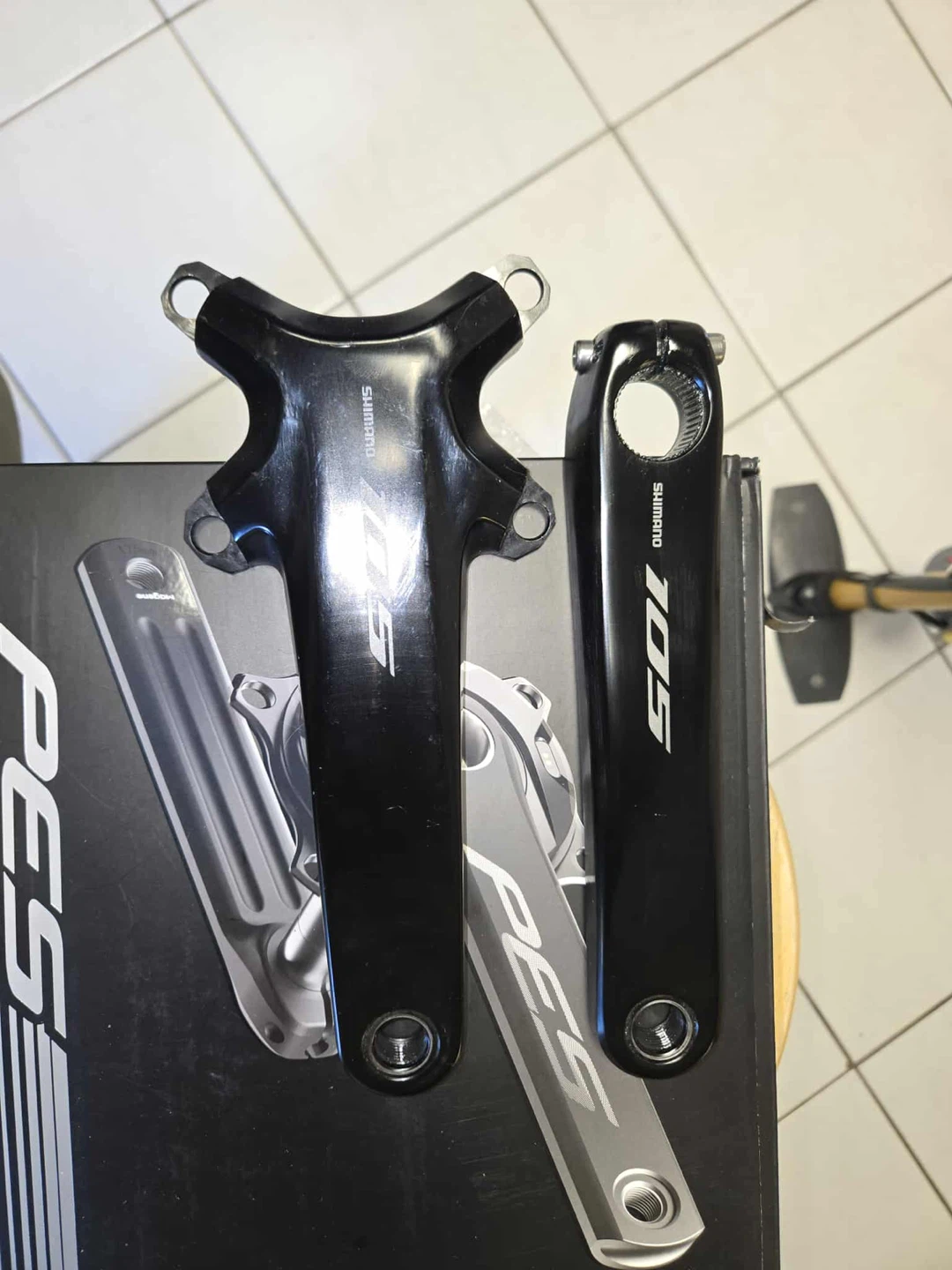 Shimano 105 FC-R7100 Crankset, 170mm