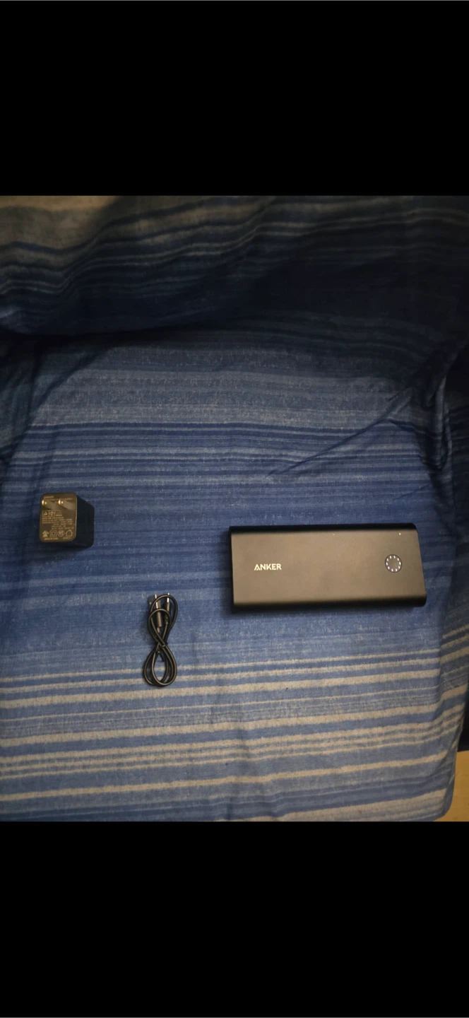 Anker Power Bank with Charger - photo 3