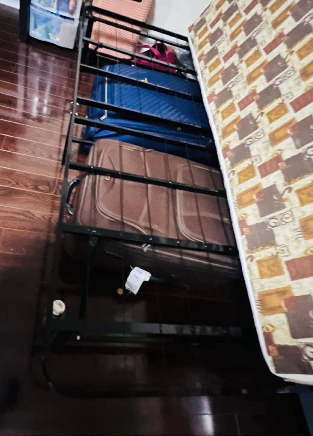 Single bed  frame and mattress image indicator(3)