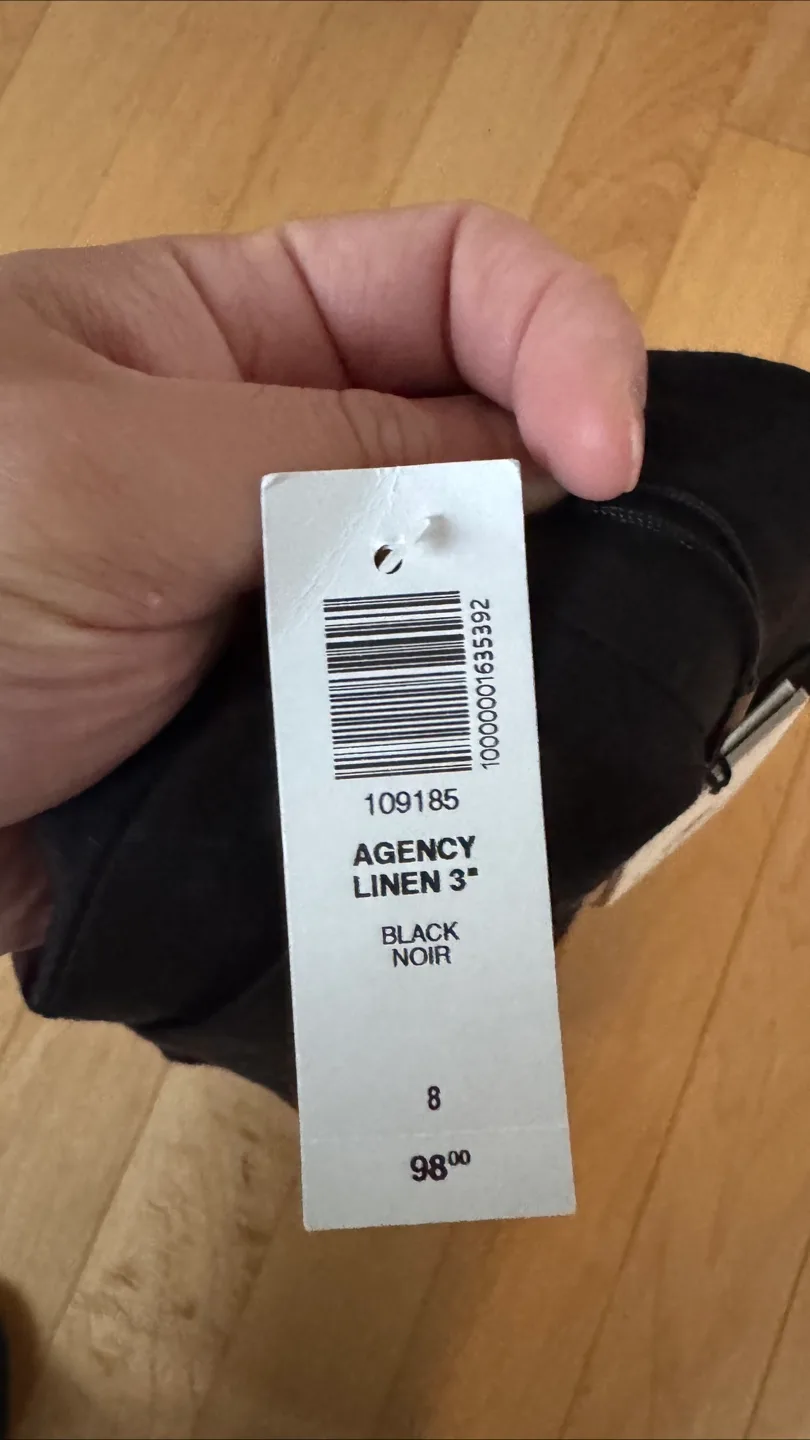 Aritzia Babaton Agency Linen 3* Shorts Brand New image indicator(4)