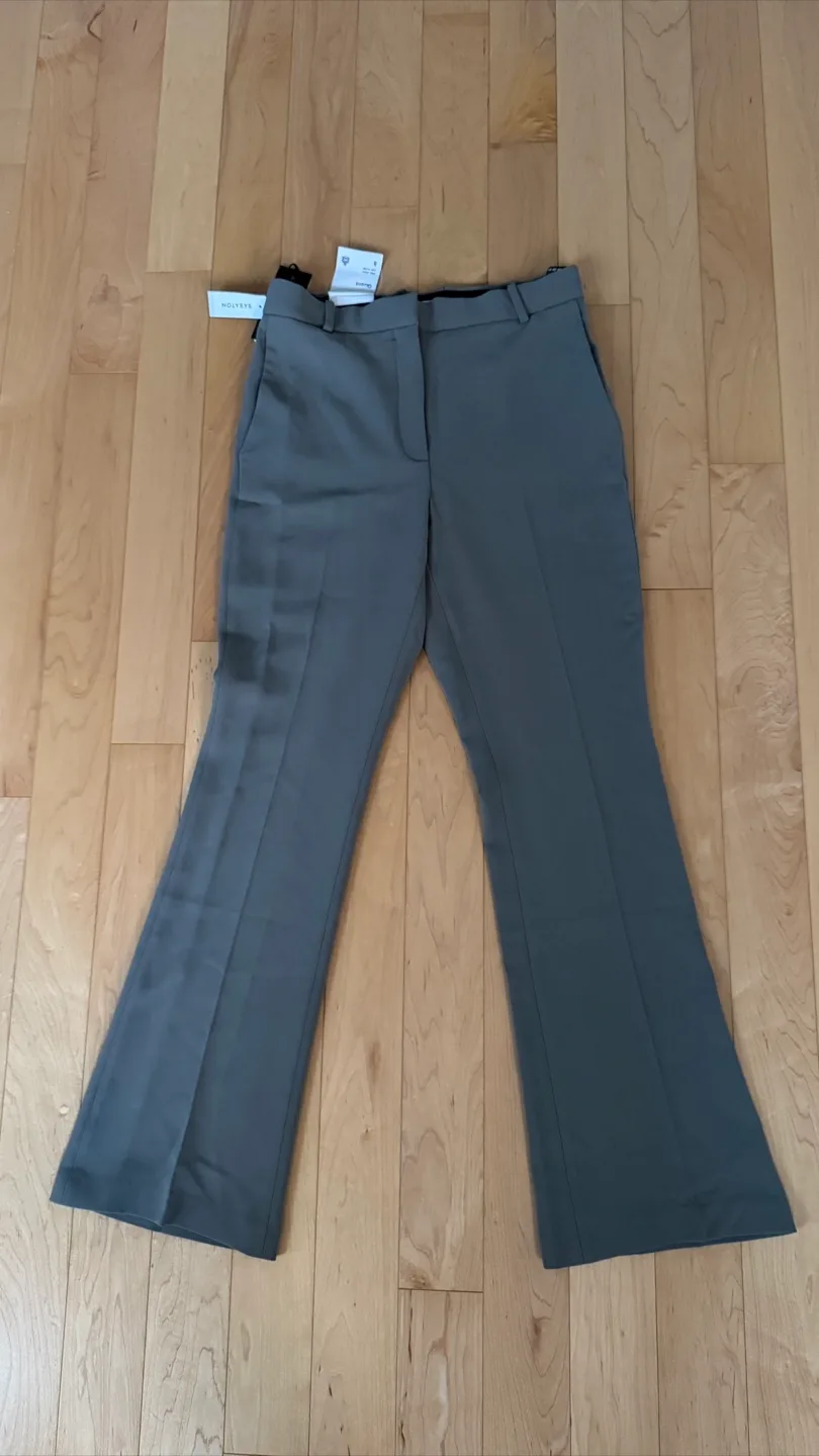 Aritzia Babaton Program Olive Leaf Green Pants Brand New thumbnail