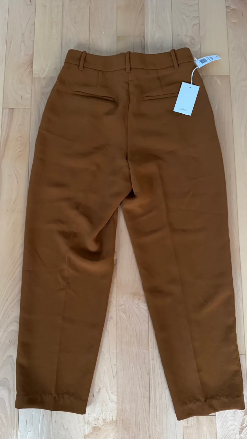 Aritzia Wilfred Broadcast Pant Brand New image indicator(2)