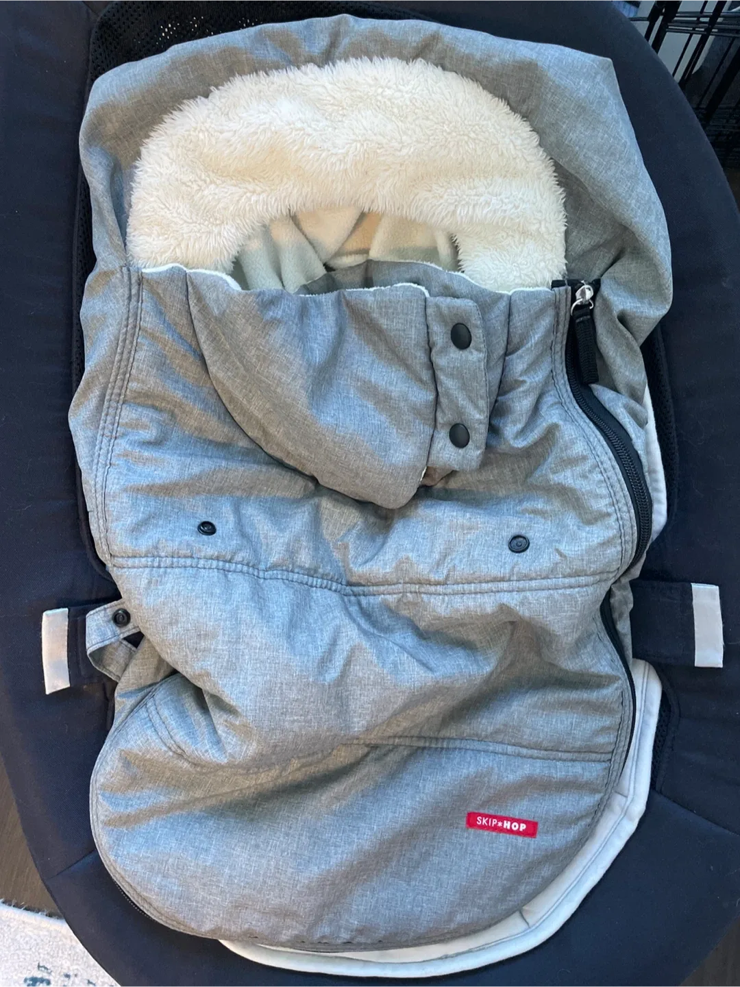 Skip hop car seat bunting thumbnail