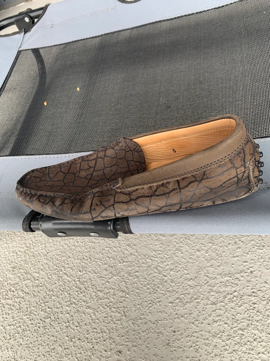 Tod's “Gommino” Brown Leather Loafers thumbnail