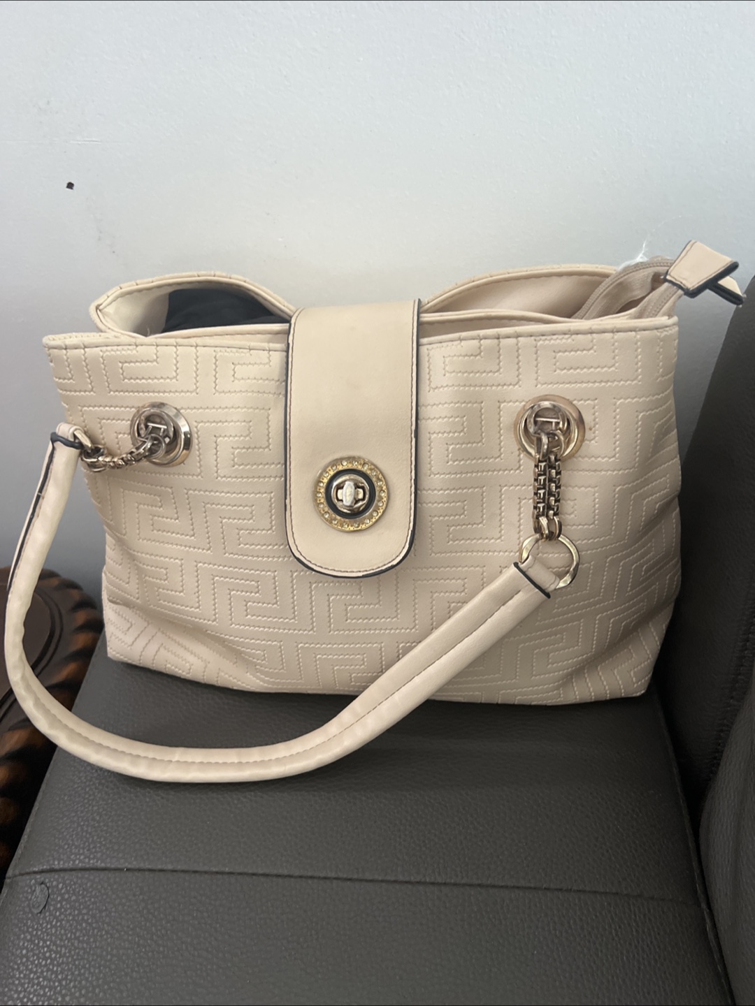 Cream Handbag with Chain Detail - photo 2