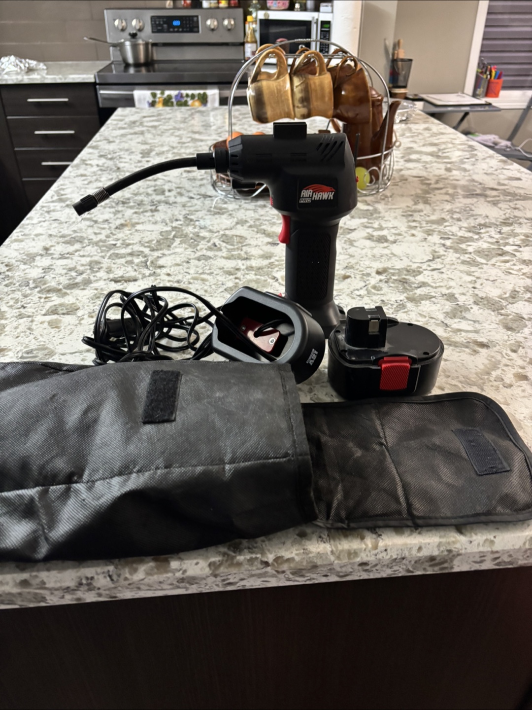 Air Hawk Cordless Tire Inflator