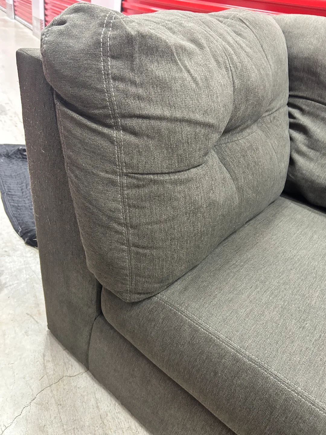 Large Gray Sofa - Used image indicator(2)
