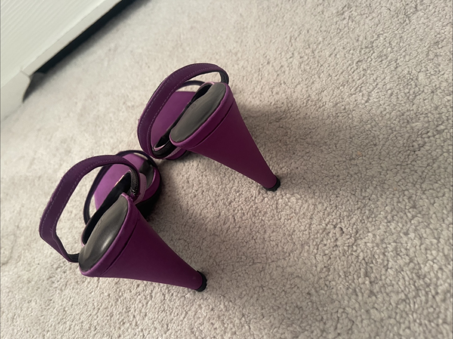 Hermès Purple Heeled Sandals - photo 4