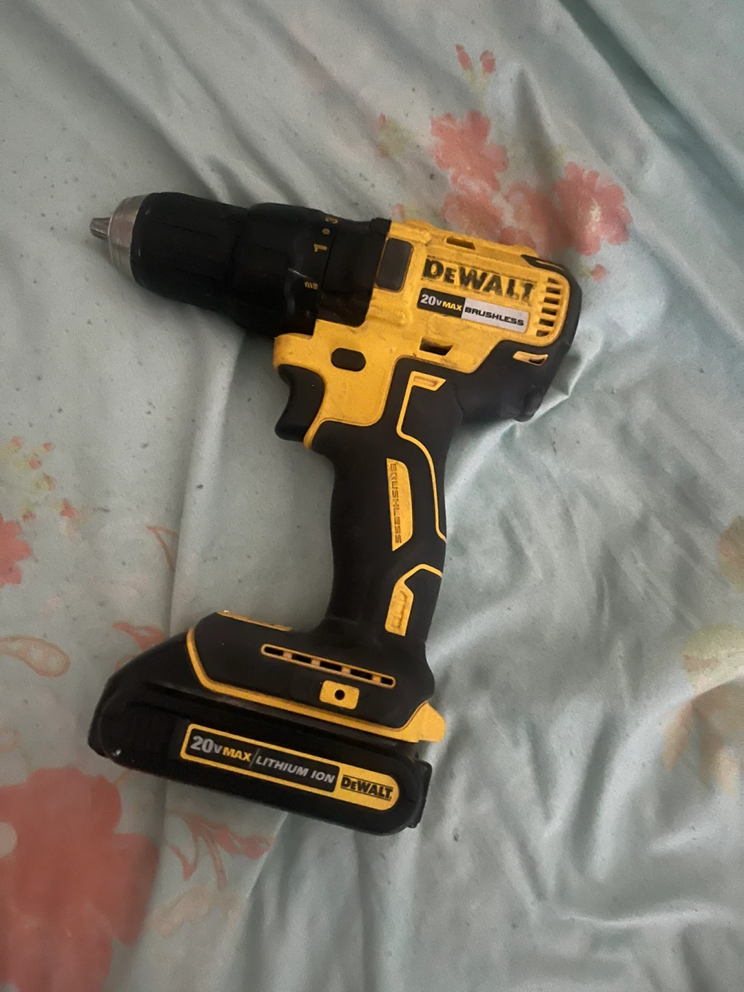 DeWalt 20V MAX Cordless Drill