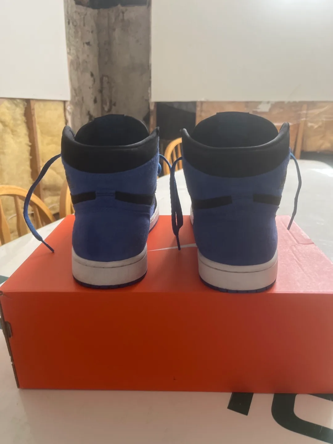 Nike Air Jordan 1 High Black/Blue Size 10.5 image indicator(4)