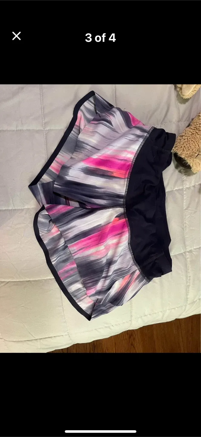 Lululemon Running Shorts - Size 4 image indicator(3)
