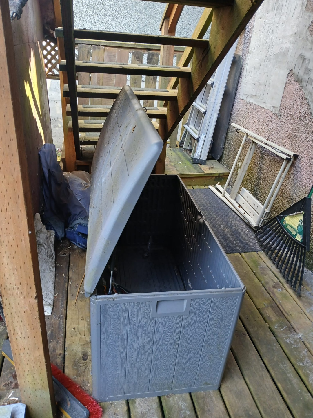 Hampton Bay Outdoor Storage Container - photo 2