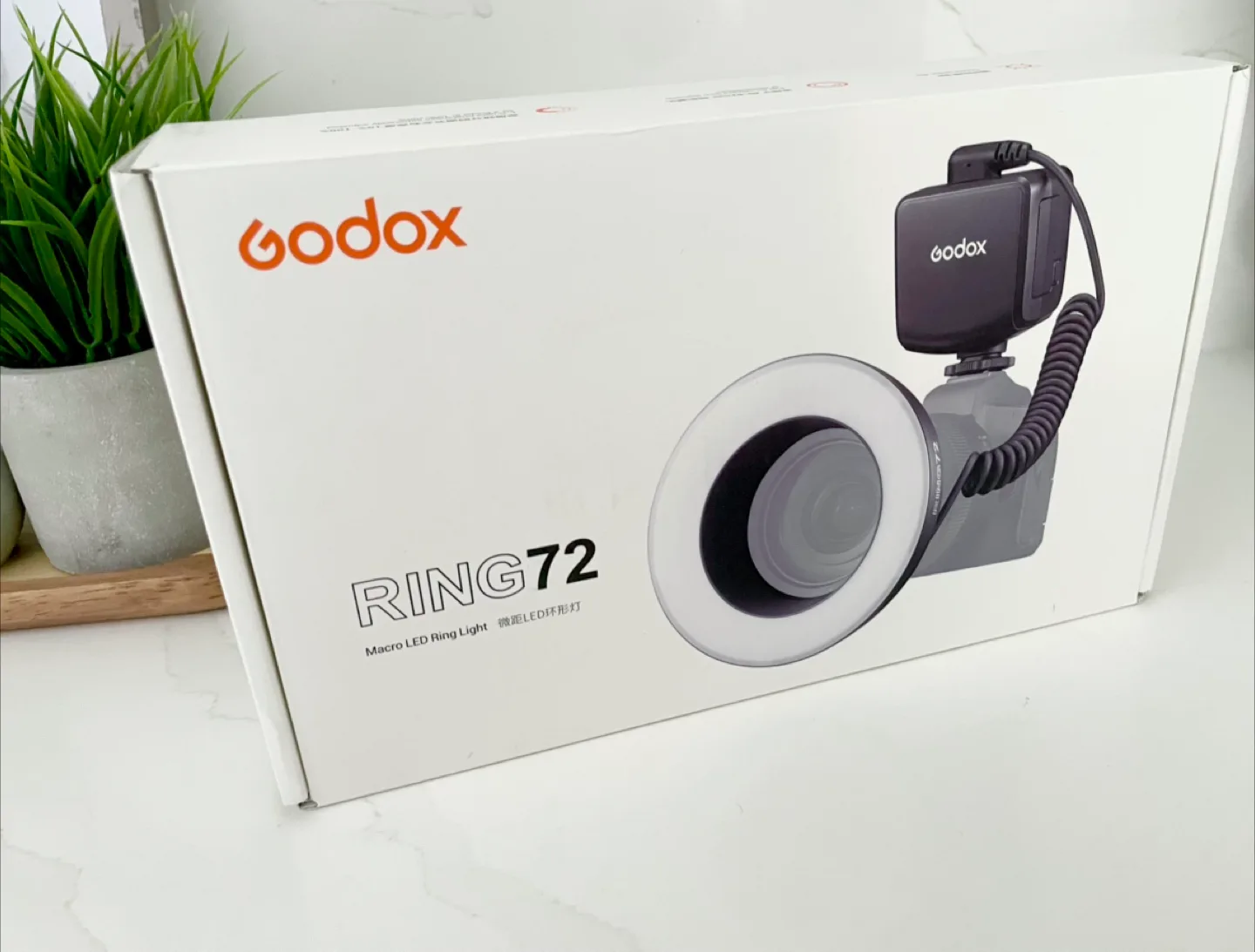 Godox RING72 Macro LED Ring Light. New in Box thumbnail