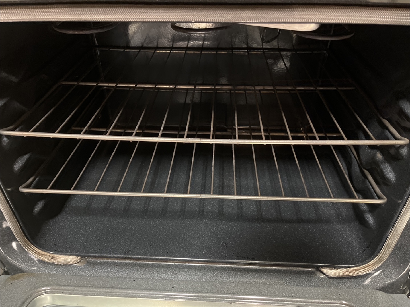 Whirlpool Black Electric Range Stove Oven - photo 3