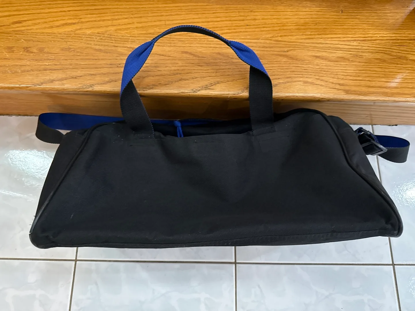 Ernst & Young Black Duffel Bag image indicator(2)