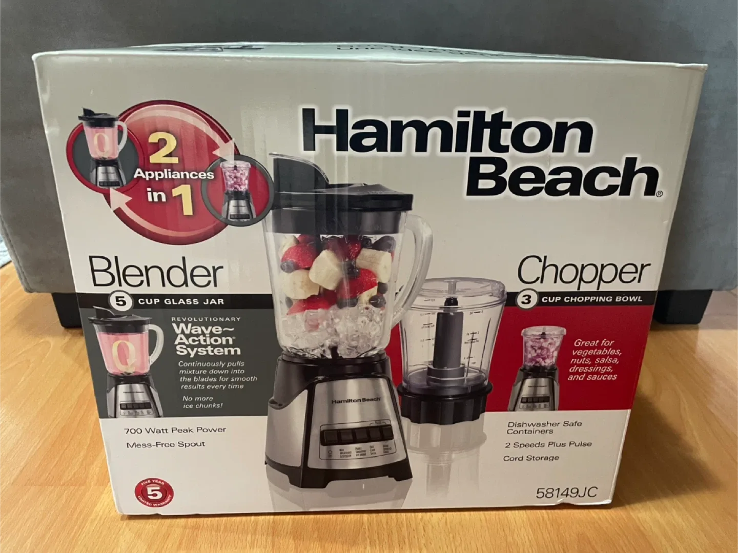 Hamilton Beach 2-in-1 Blender/Chopper - New in Box! thumbnail