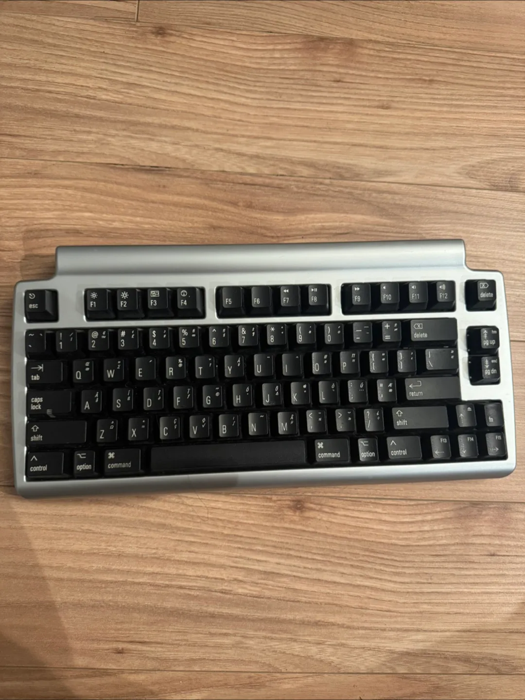 Matias Laptop Mini Pro Keyboard for Mac thumbnail