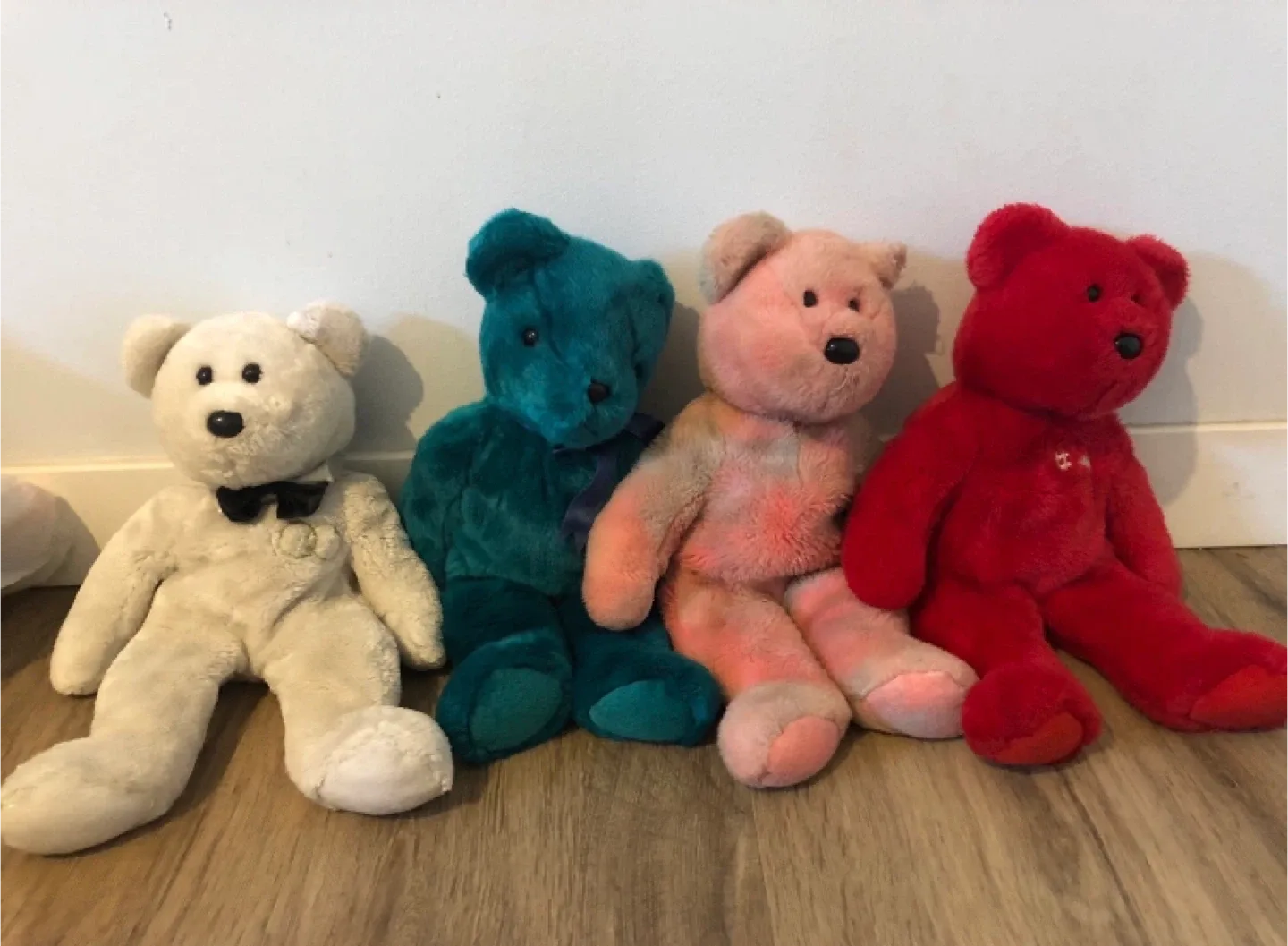 Assorted Plush Toys - Bundle TY, Bennie baby, bears, dogs, etc. image indicator(2)