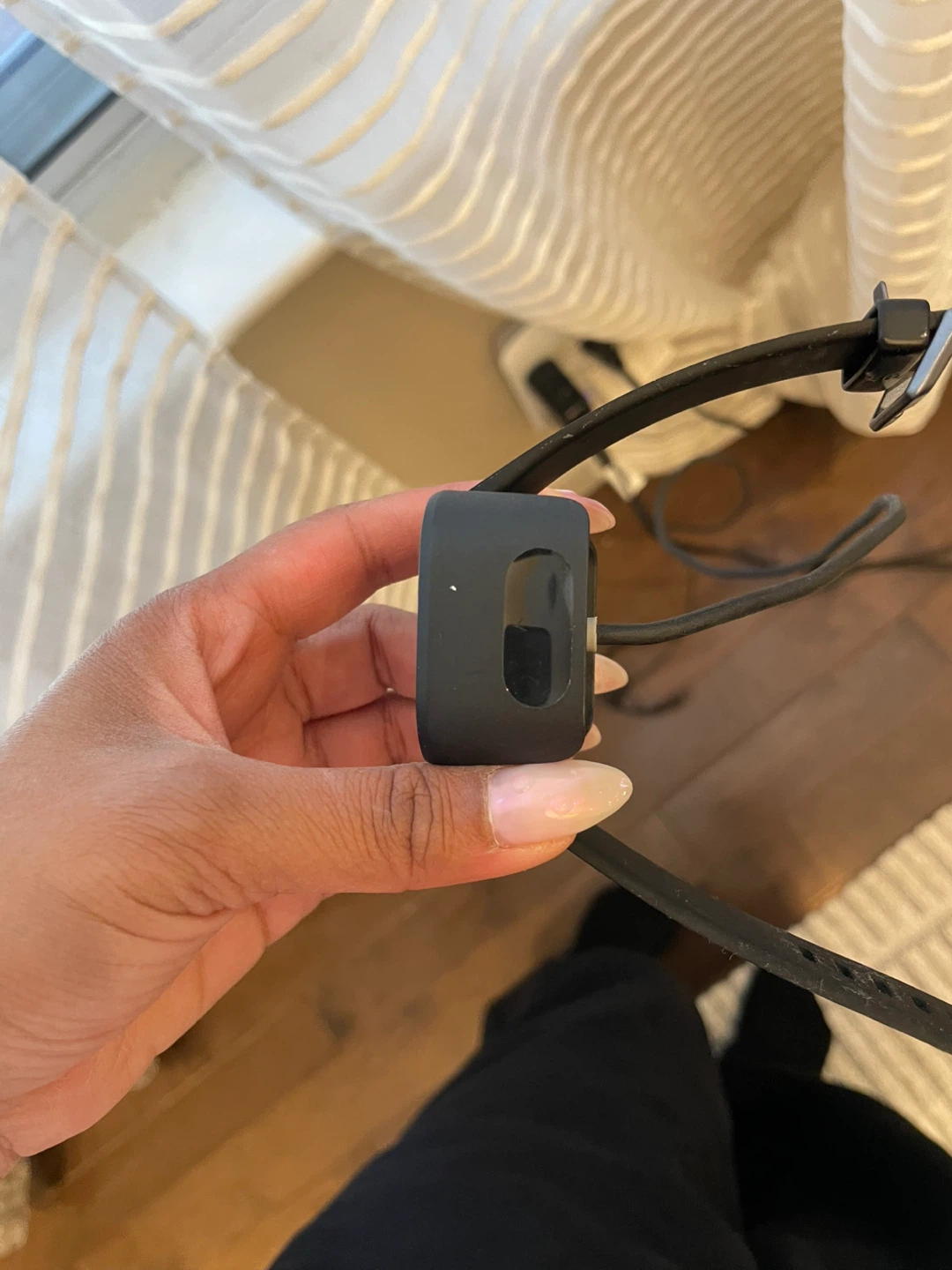 Fitbit Versa 2 Health & Fitness Smartwatch - photo 2