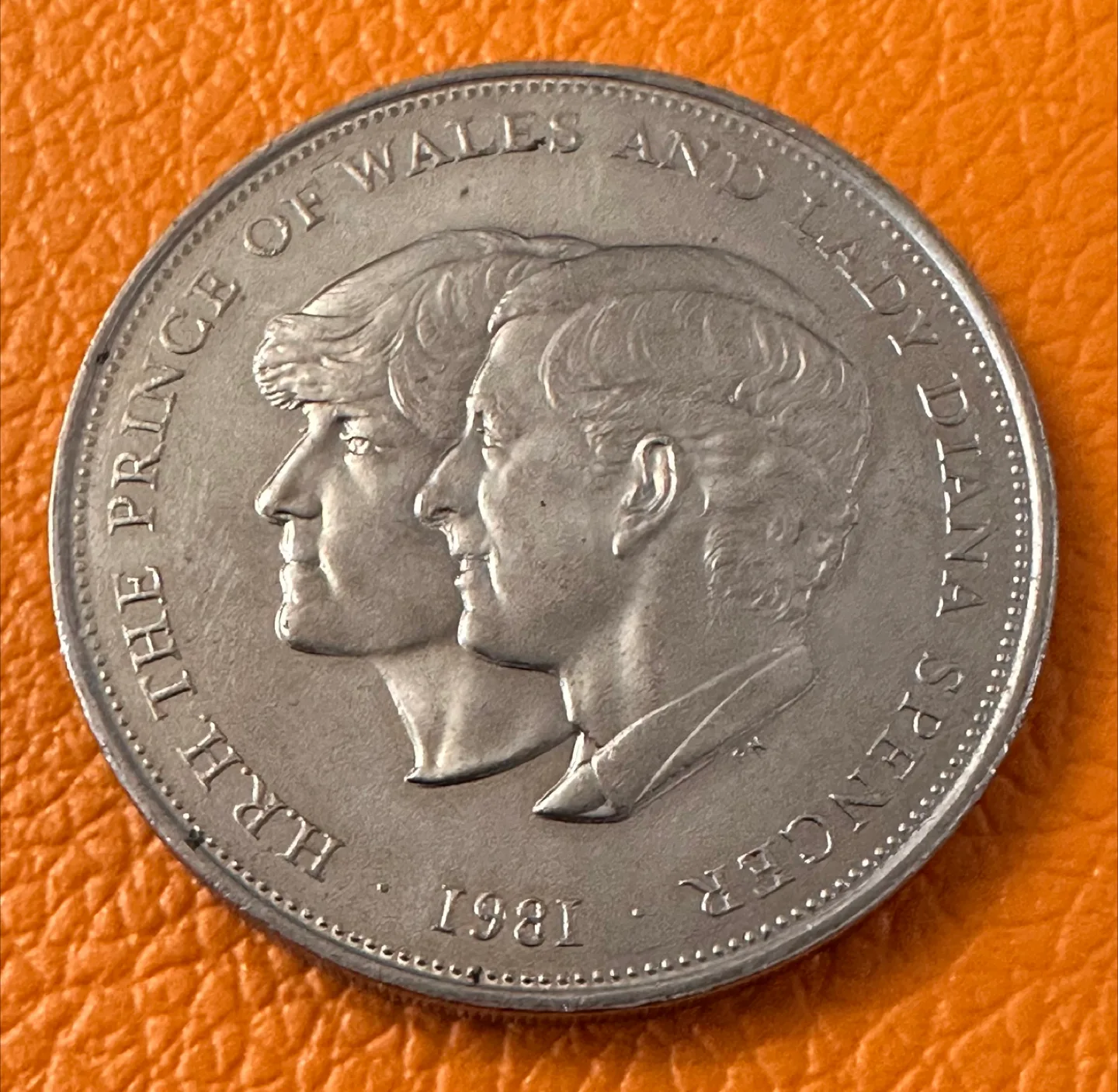 1981 Royal Wedding Crown Copper Nickel thumbnail