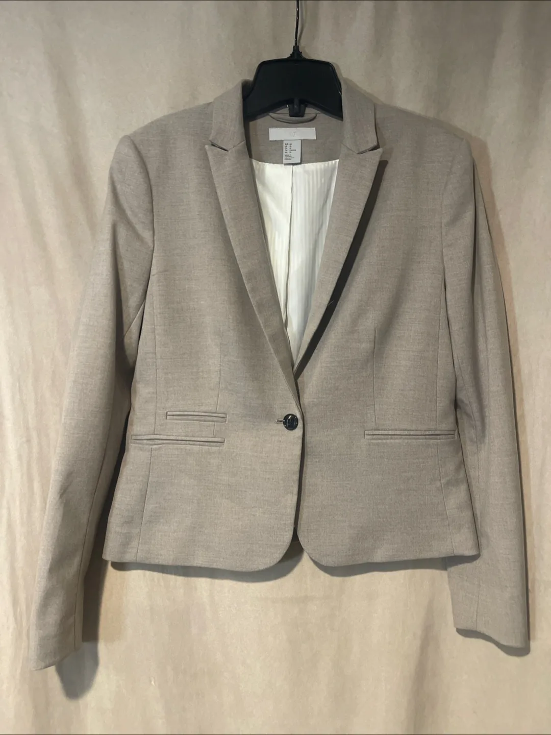 Women’s H&M Beige Blazer - Size 10 thumbnail