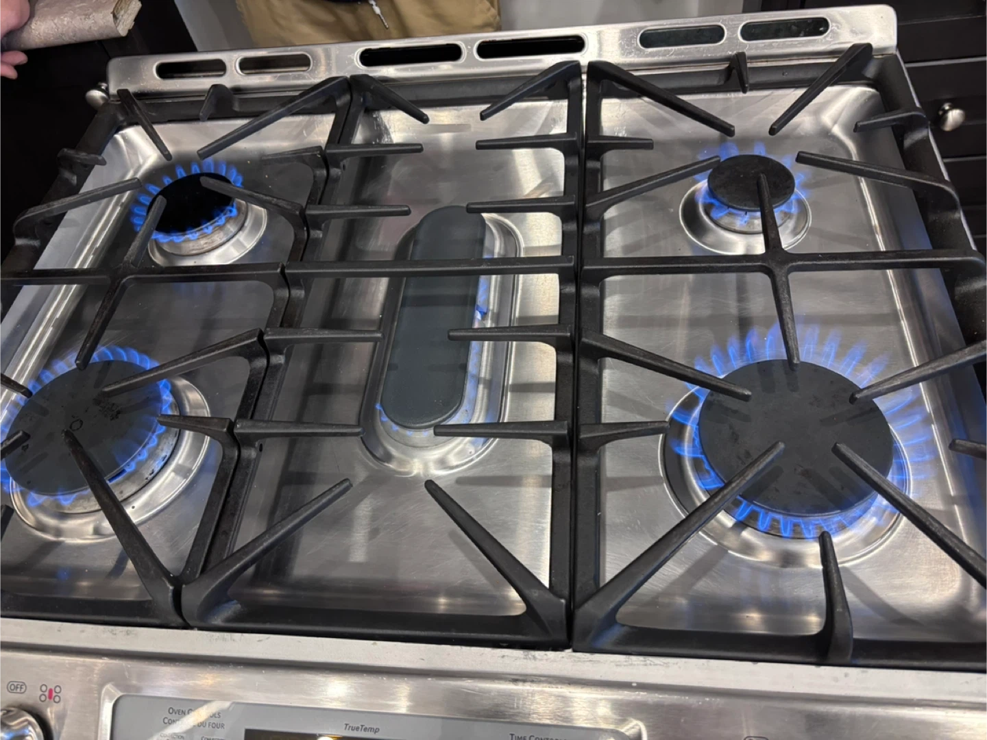 GE Gas Stove 30 inch perfect working condition - photo 2