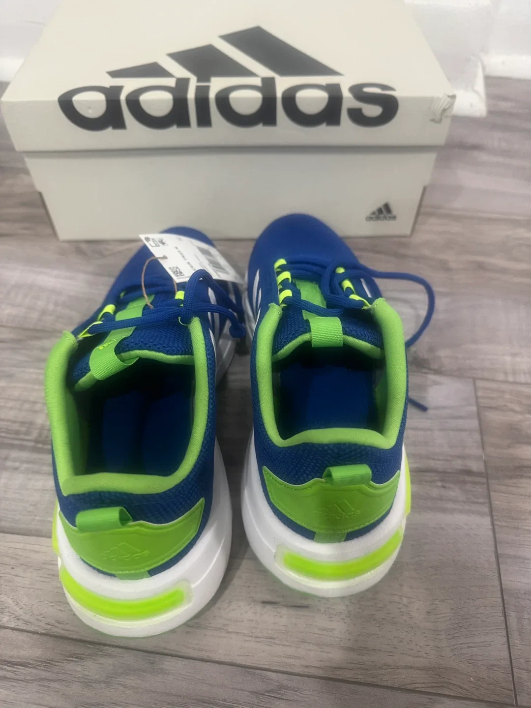 Adidas Racer TR23 K Kids Shoes Size 6 image indicator(3)