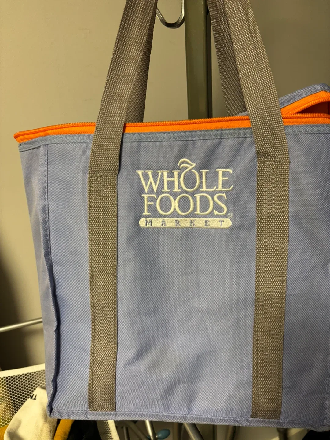 Whole Foods Market Reusable Insulated Shopping Bag image indicator(2)
