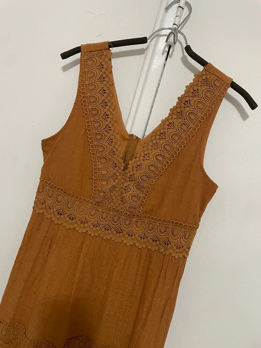 Brown Sleeveless Maxi Dress with Lace Detail image indicator(6)