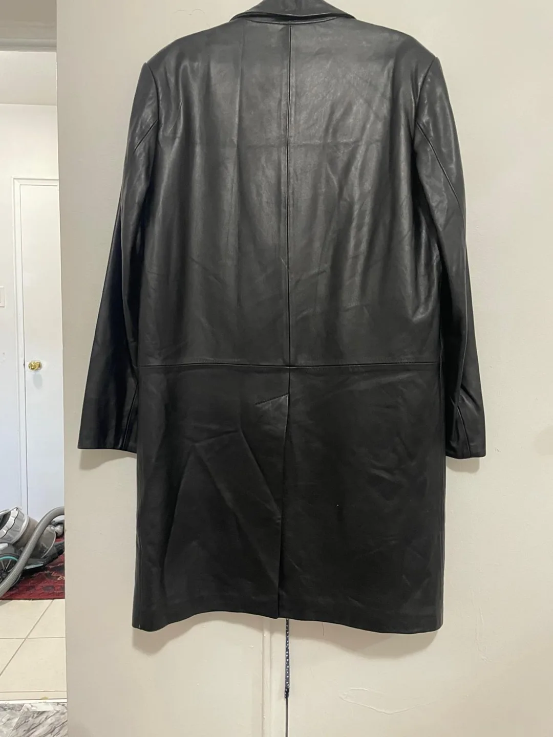 Xuetai Black Leather Coat - Size XXL image indicator(5)