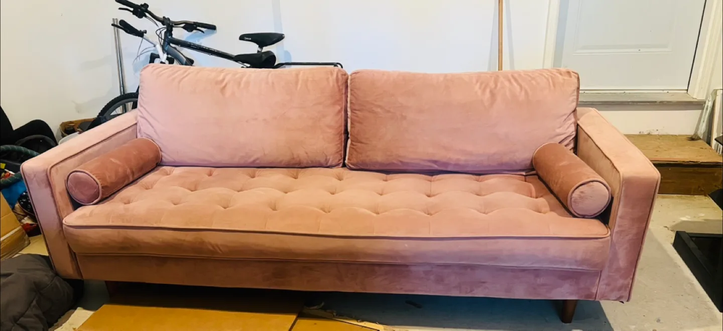 Pink Velvet Sofa image indicator(3)