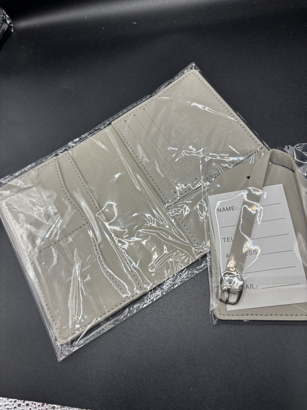 New Travel Wallet & Luggage Tag Set - photo 4