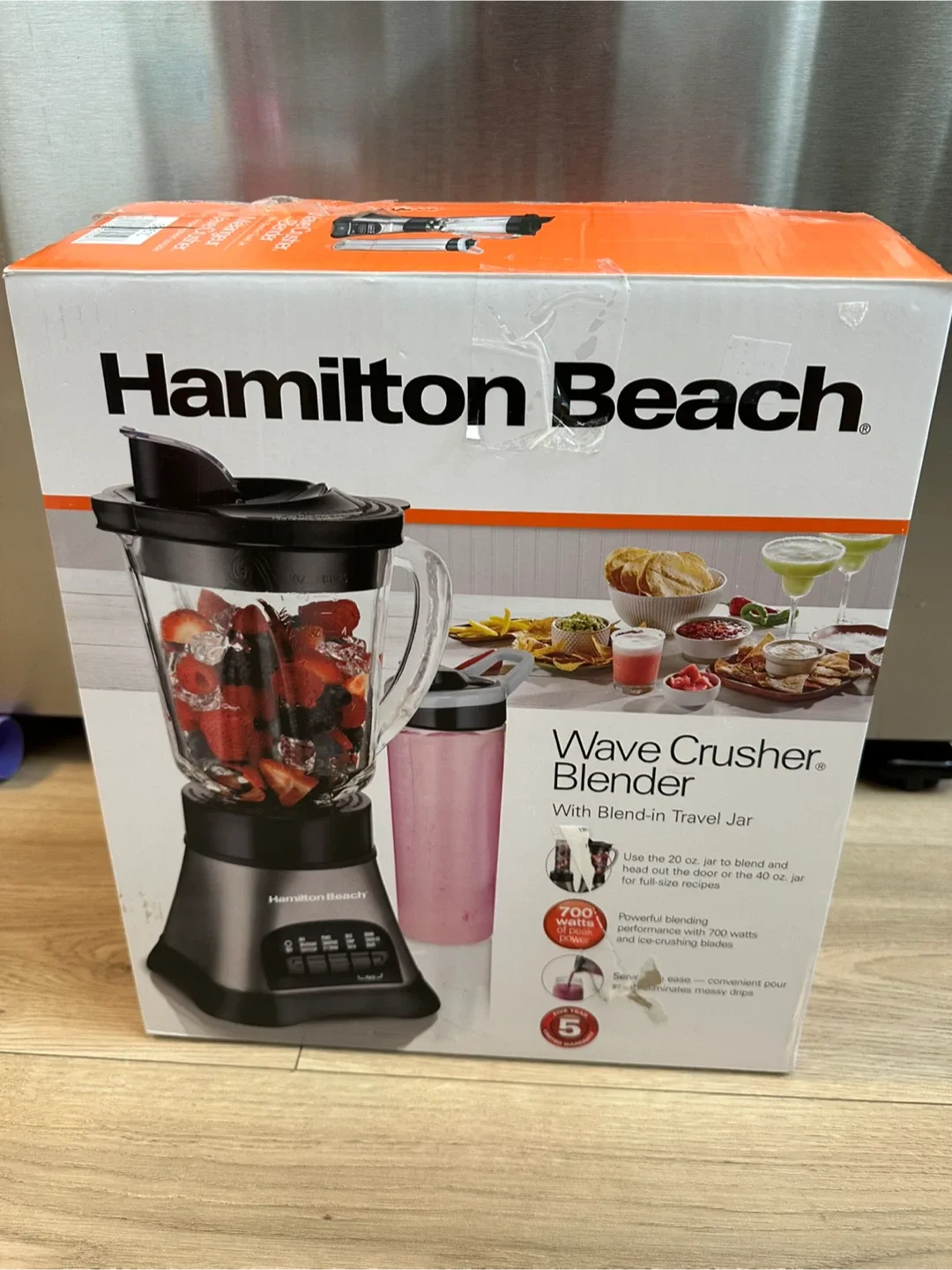 Hamilton Beach Wave Crusher Blender w/ Travel Jar thumbnail