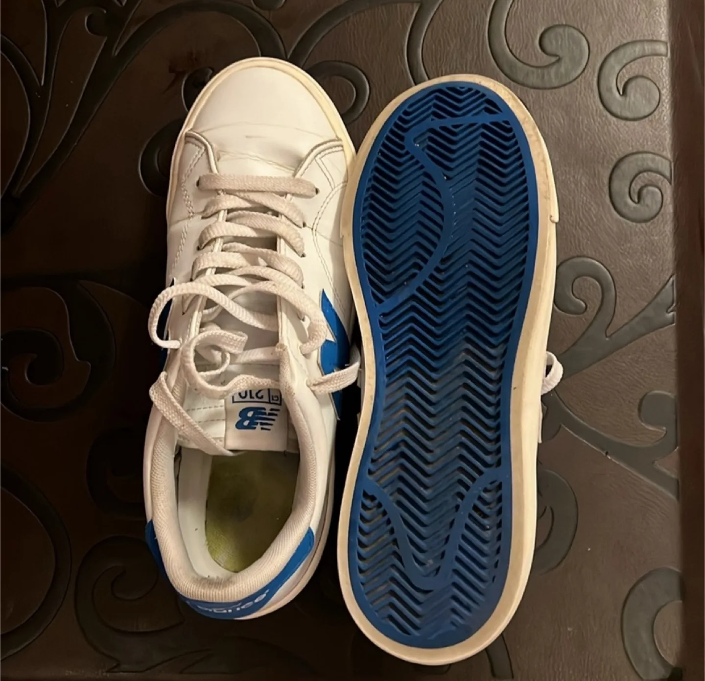 New Balance White & Blue Sneakers image indicator(4)