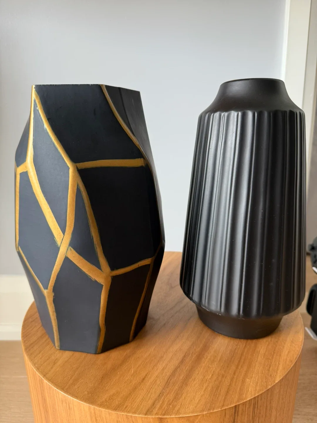 Black Decorative Vases (Set of 2) thumbnail
