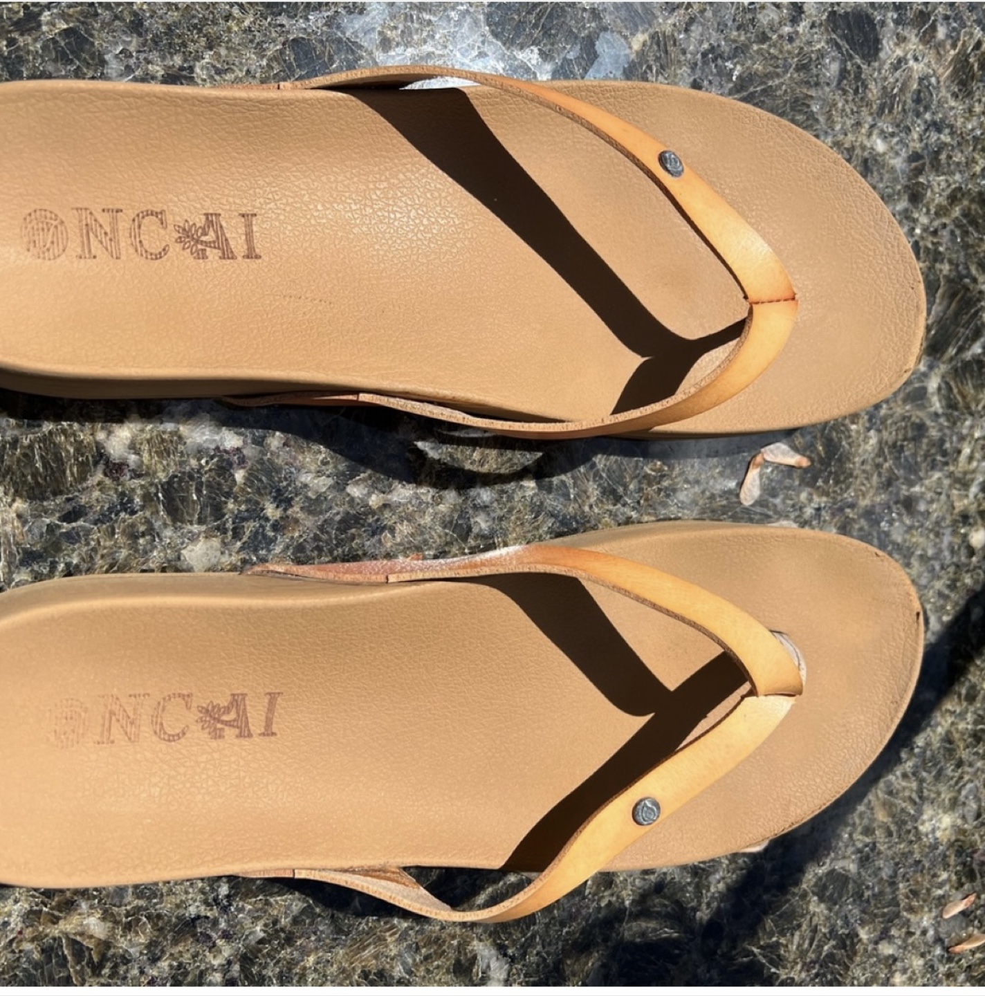 ONCAI Leather Flip Flops - Size 9/10 - photo 2