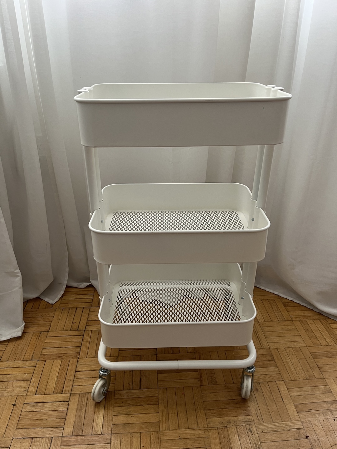 IKEA ENETRI Shelf | Karrot