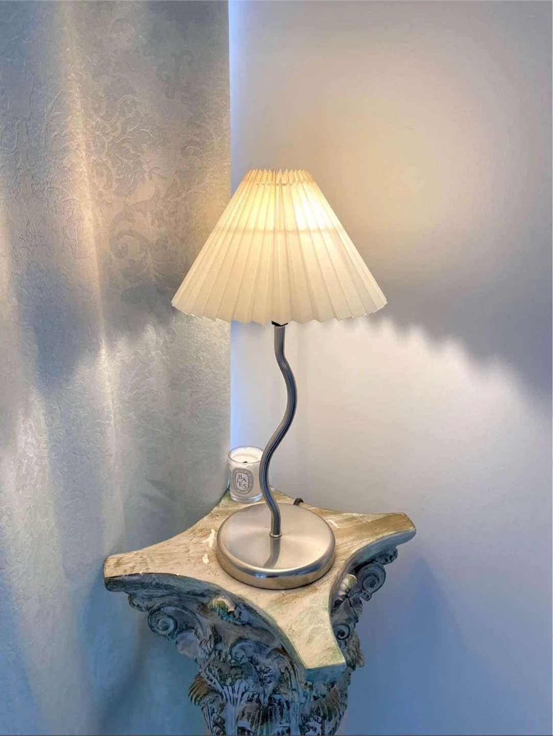 Squiggly Lamp