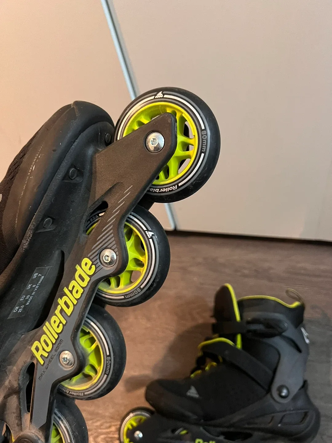 Rollerblade Jet 7 Inline Skates - Size 7 US image indicator(2)