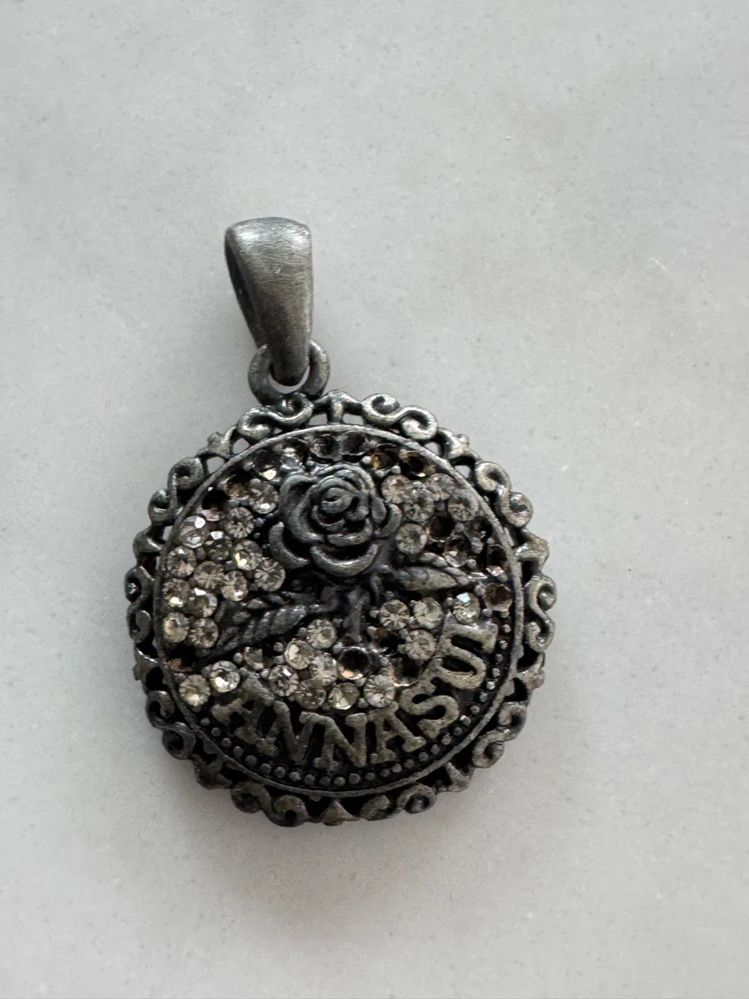 Anna Sui Pendant thumbnail