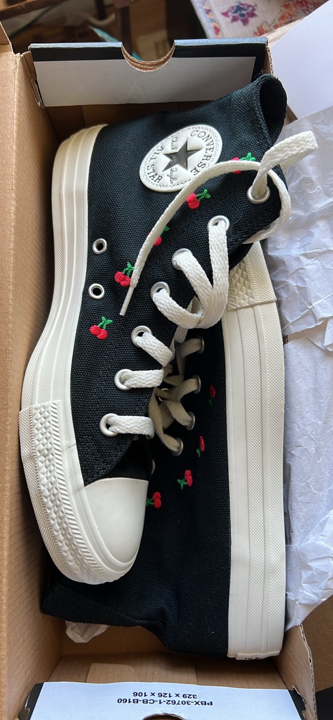 Converse Chuck Taylor All Star Cherry High Top