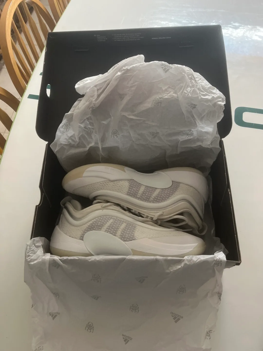 Adidas D.O.N. Issue 6 Size 10 US image indicator(4)