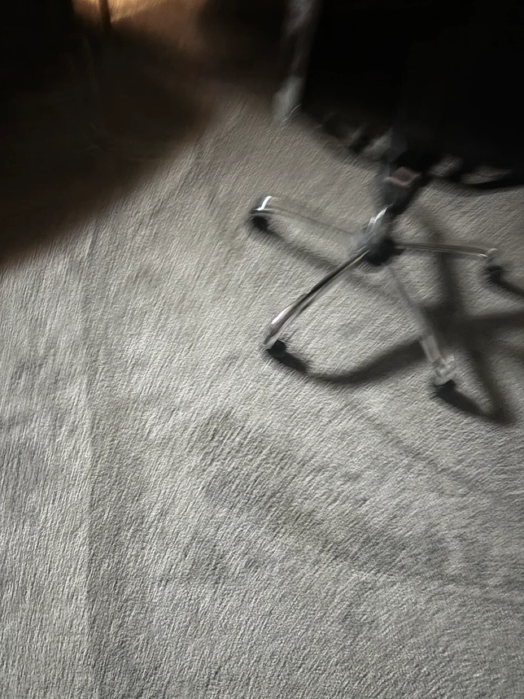 Black Office Chair - photo 3