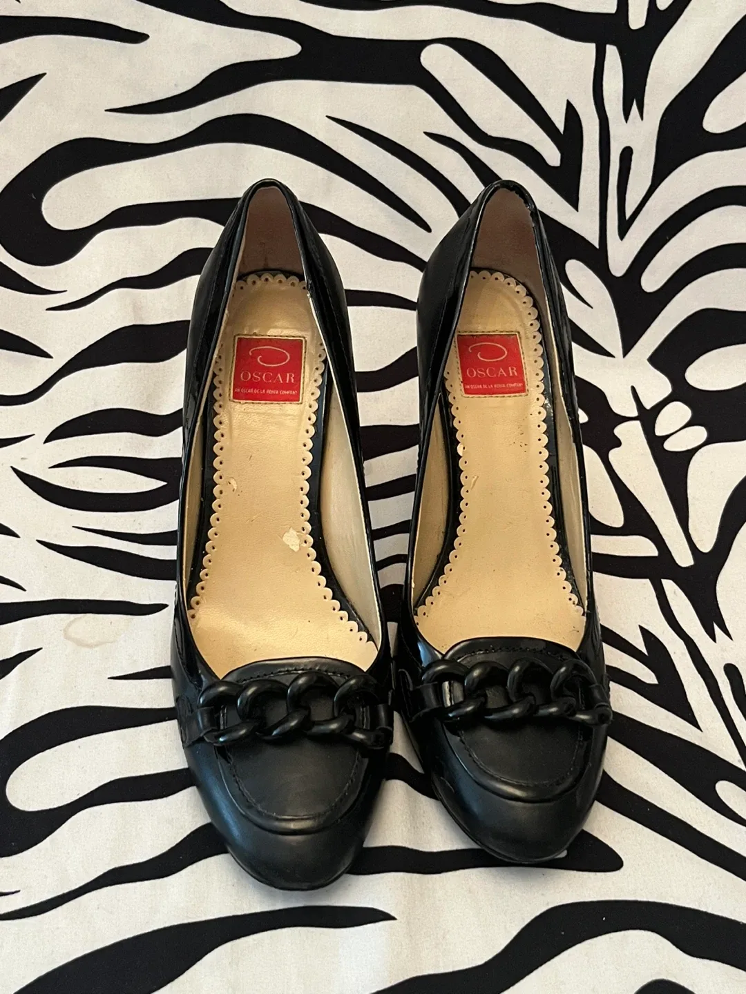 Black Size 7 1/2 OSCAR DE LA RENTA image indicator(2)