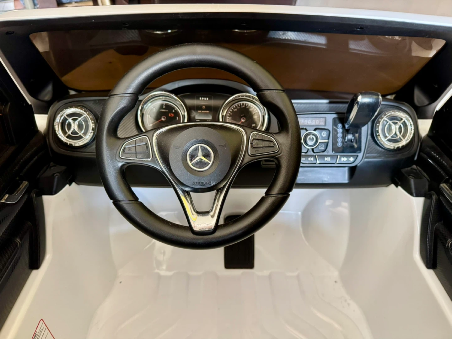 Mercedes Benz Ride On Truck 4X4 - photo 3