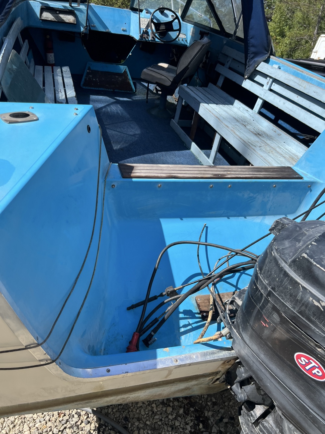 Blue & White Boat - photo 5