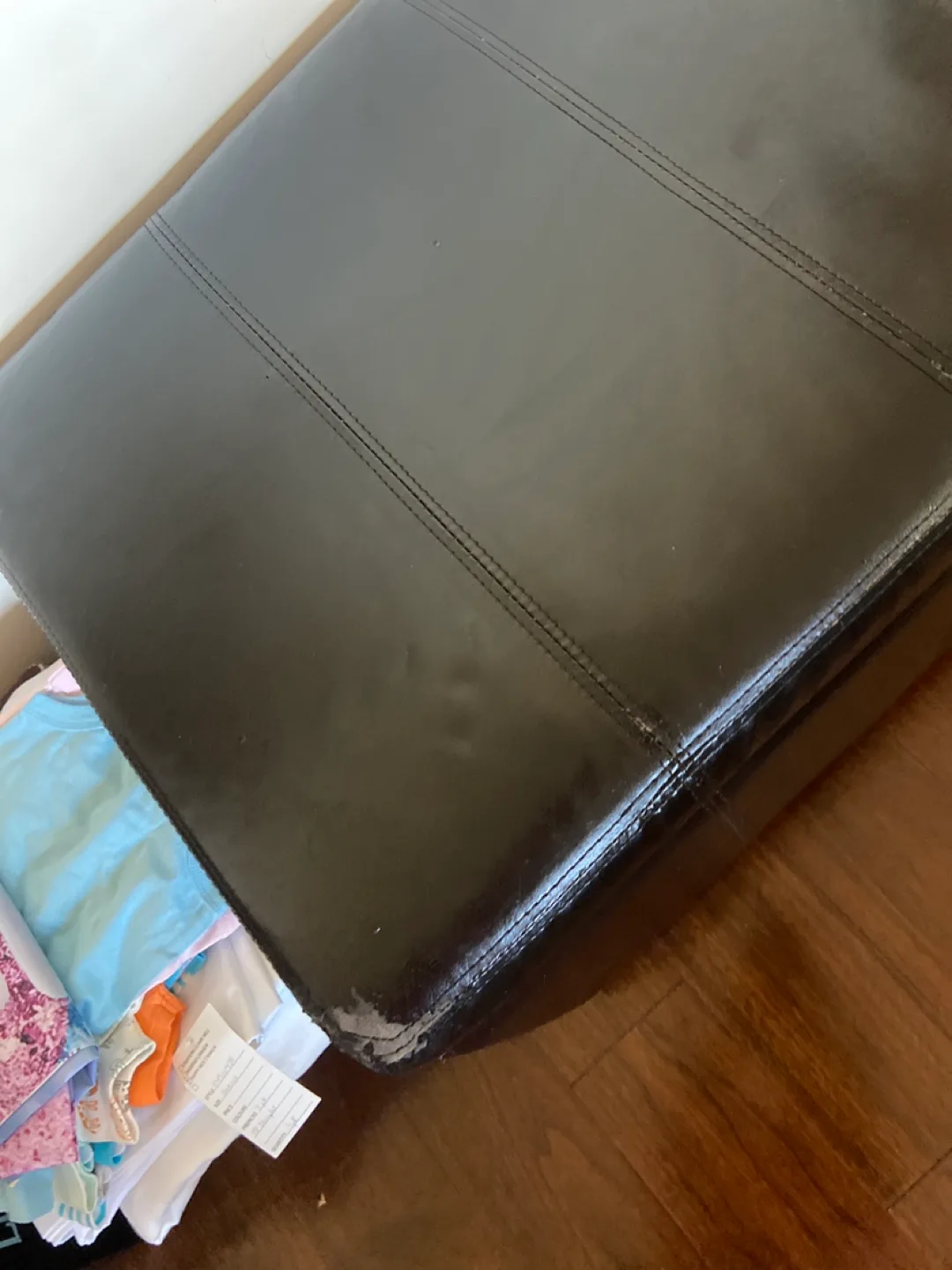 Black Storage Ottoman. 🥕 image indicator(2)