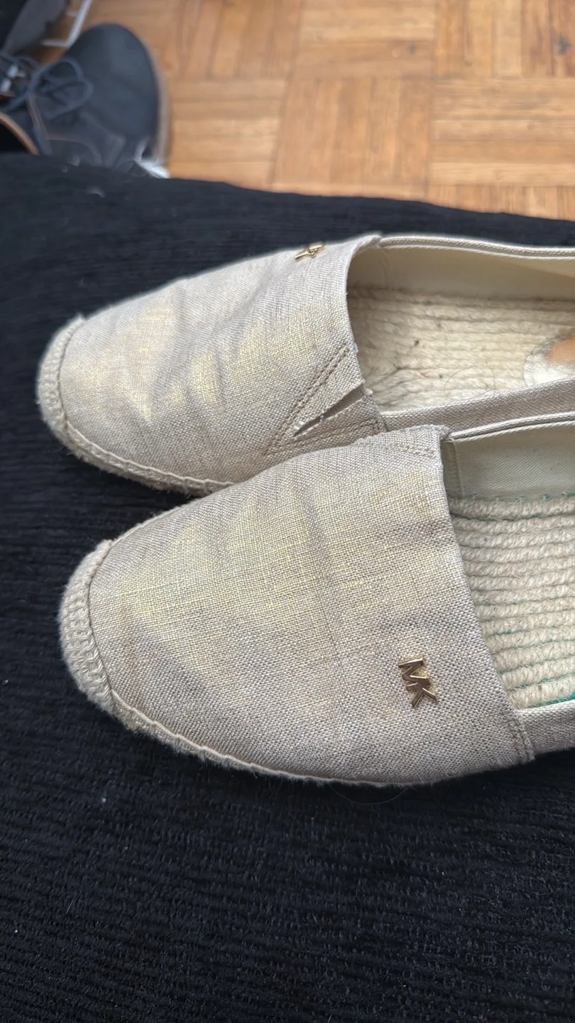 Michael Kors Espadrille Flats - Size 7.5 image indicator(7)