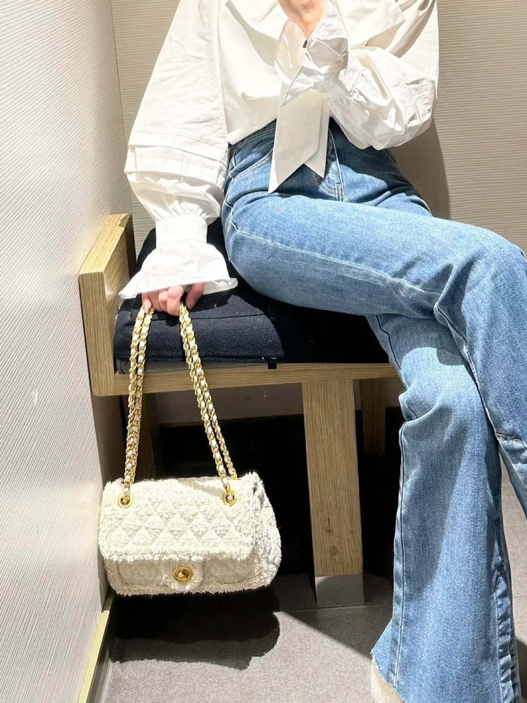 Urban Revivo Cream Quilted Shoulder Bag